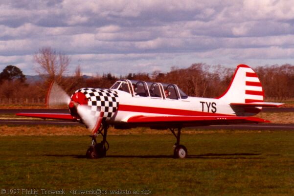 Yak 52 Taxying