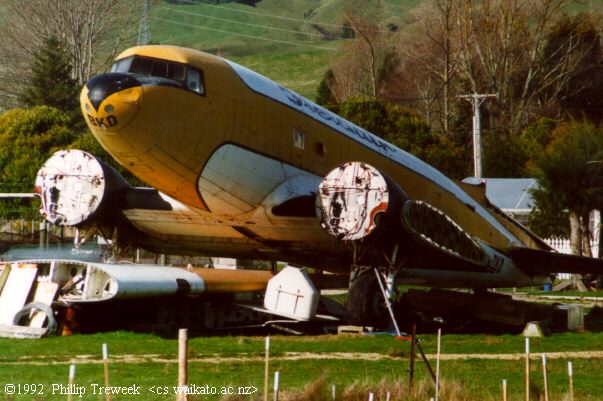 DC-3 ZK-BKD